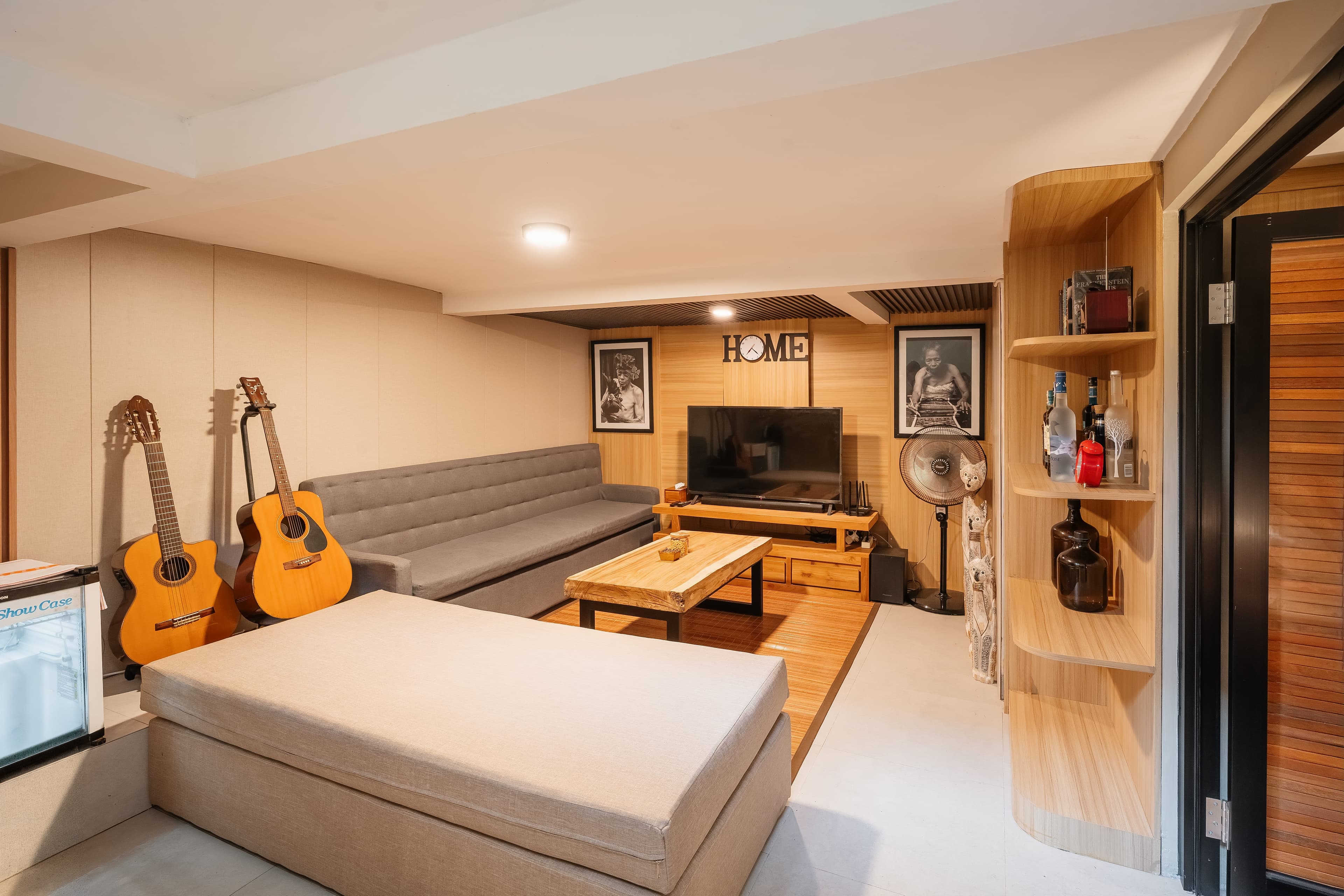 Entertainment Room
